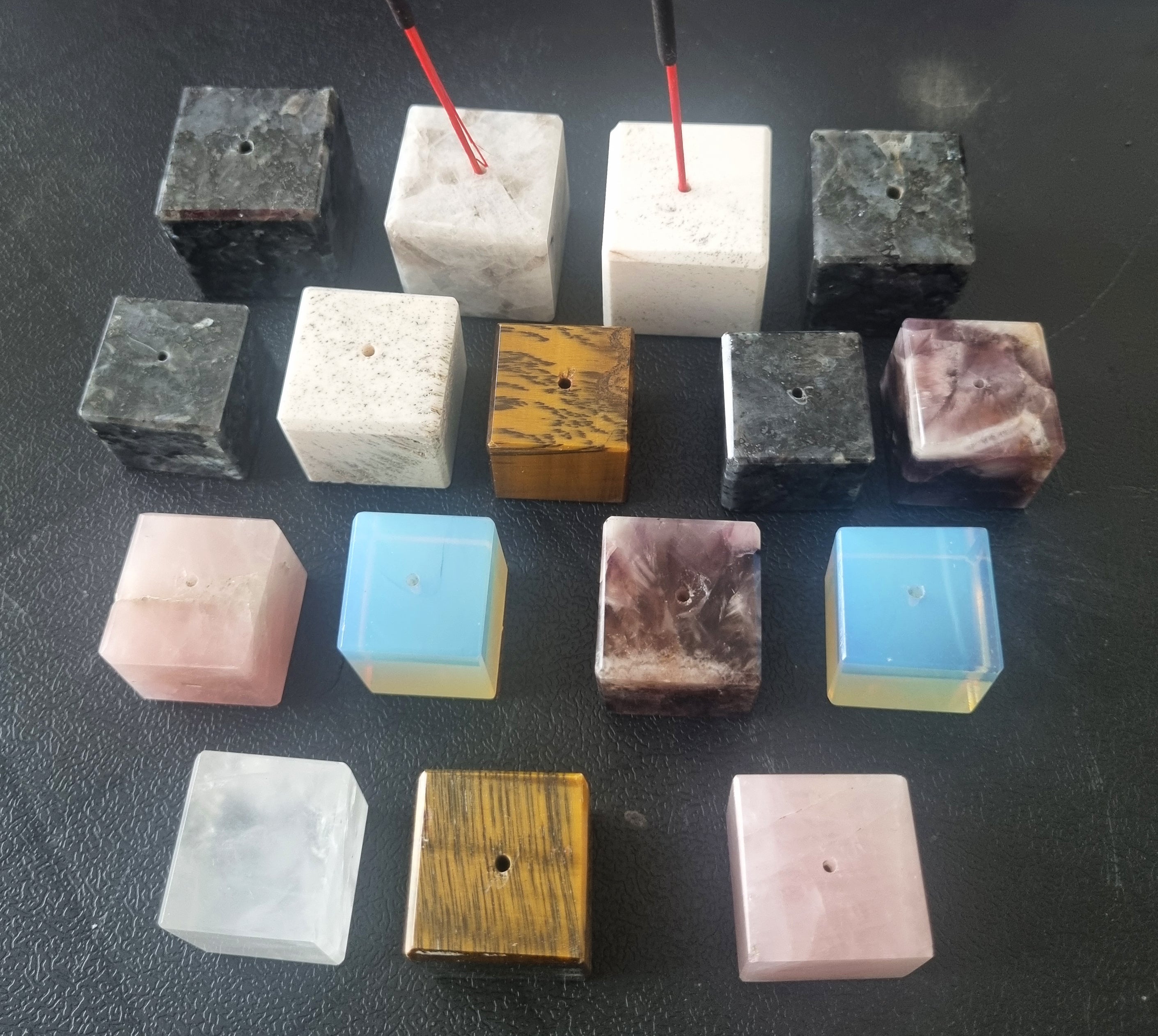 Natural Gemstone Cube Stand – Multi-Stone Base Holder